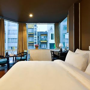 The Noble Swan Hotel New World
